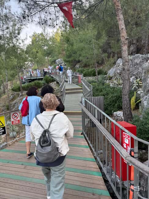 Alanya Castle & Cleopatra Beach: Premium Cultural Journey - The boat tour along the coastline: a nice angle, with one big warning